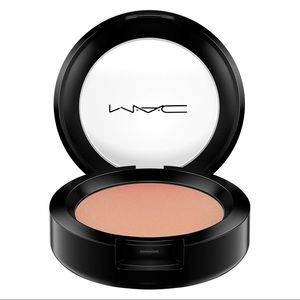 NEW! MAC Cream Color Base